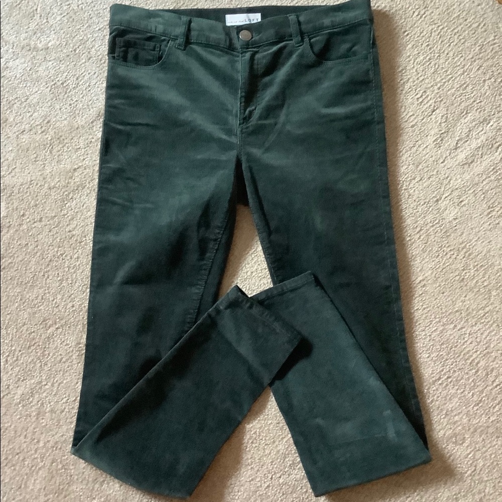 LOFT Modern Skinny Corduroy Pants; Green size 6